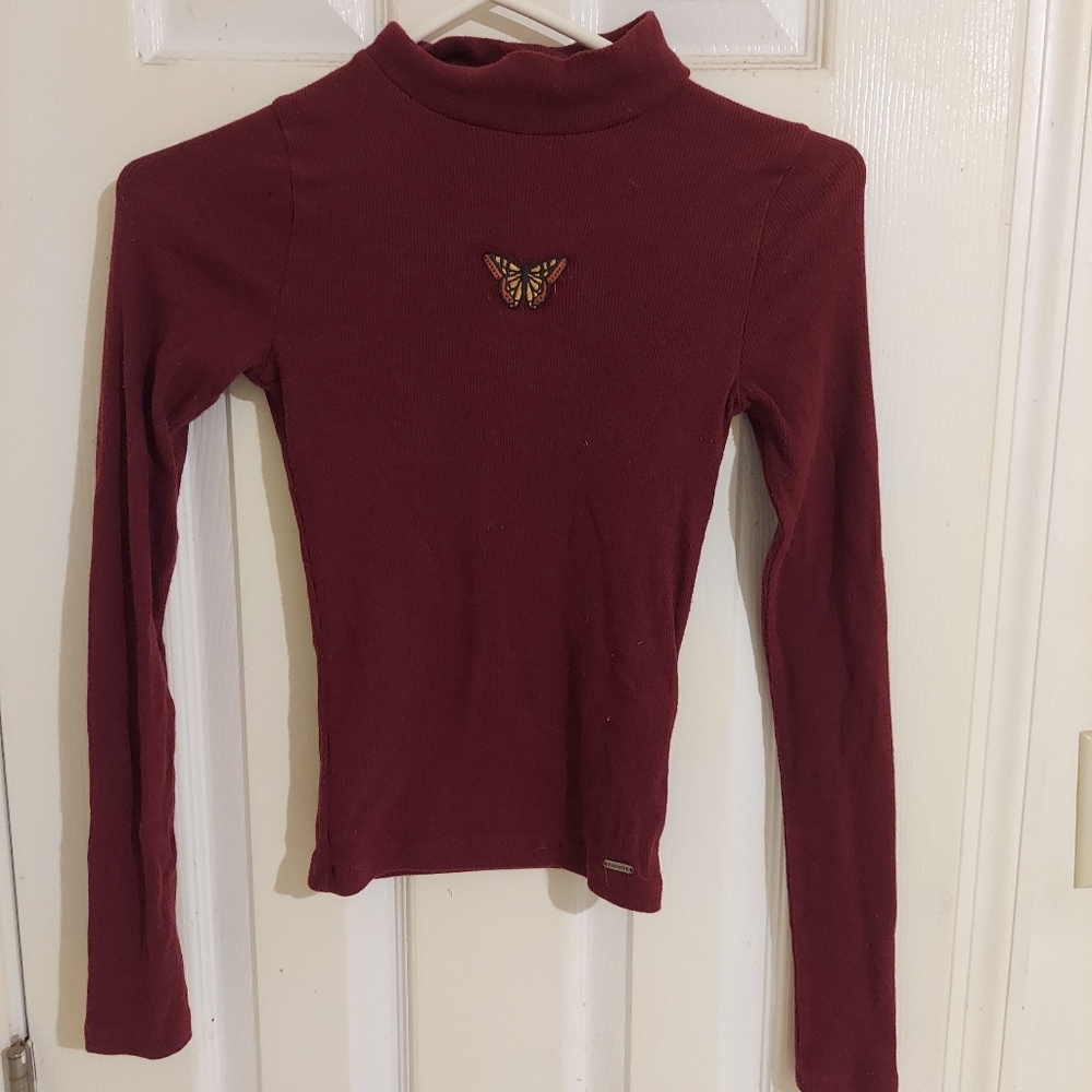 Hollister long sleeve shirt